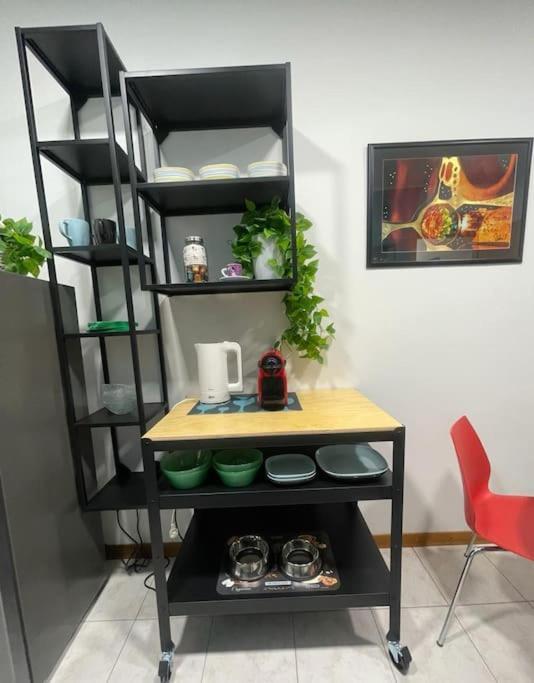 Casa Vacanze Viale Miramare 31- Delizioso Mini Loft Industrial Триест Экстерьер фото